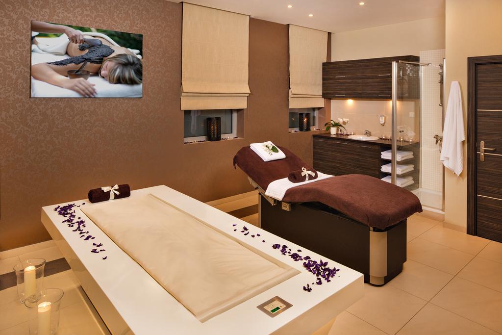 Z-Hotel Business & Spa Otwock Exterior foto