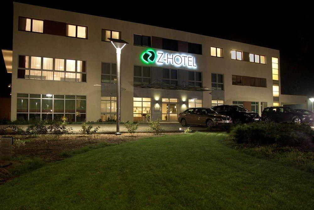 Z-Hotel Business & Spa Otwock Exterior foto