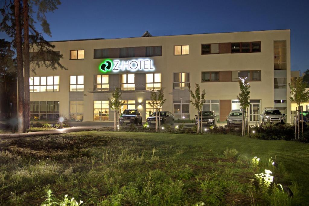 Z-Hotel Business & Spa Otwock Exterior foto